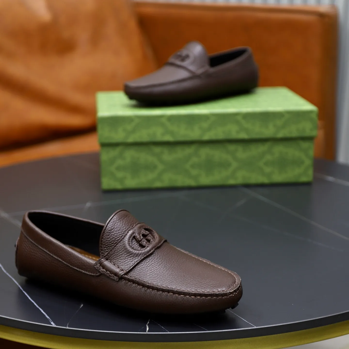 Ex-factory price: 480💰【GUCCI】Gucci ⚠️High-end men’s driving and pedal series ⚠️38-44 (customized for 45) ⚠️All original cowhide leather! Thick and soft! Made entirely of calfskin lining! Rubber sheet anti-slip beanie sole! Three-dimensional package technology! Fashionable and classic! Handicrafts! Original high quality! Feel free to compare!